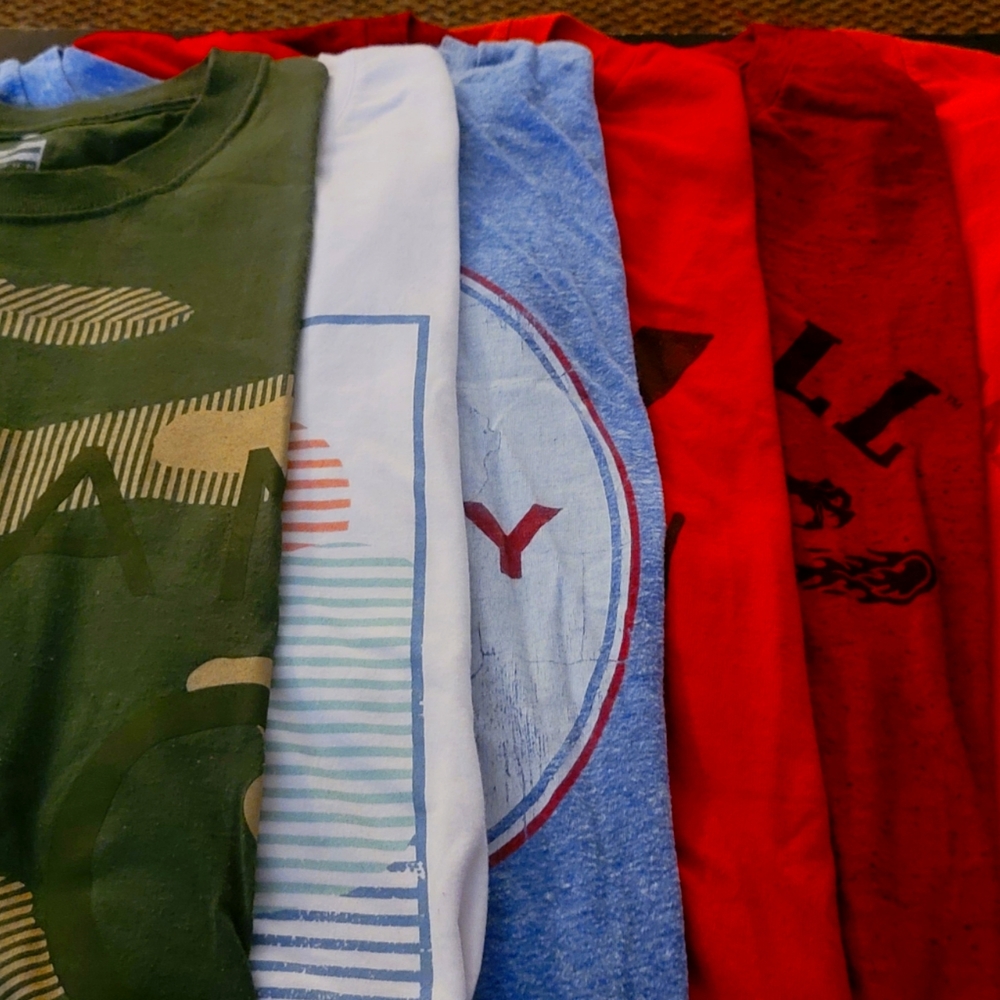 Multiple Graphic T-shirts Pack